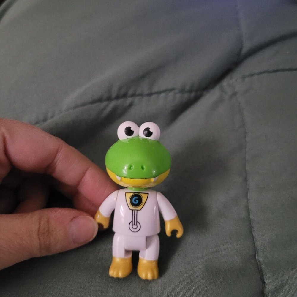 ryans world figures alligator white‎ shirt blue pants